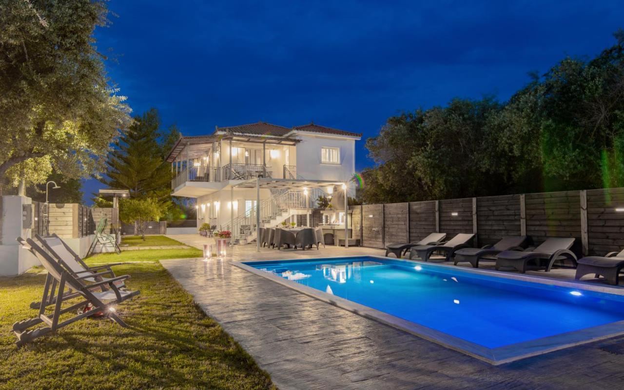 Ruvelis Villa Fiolitis Екстер'єр фото