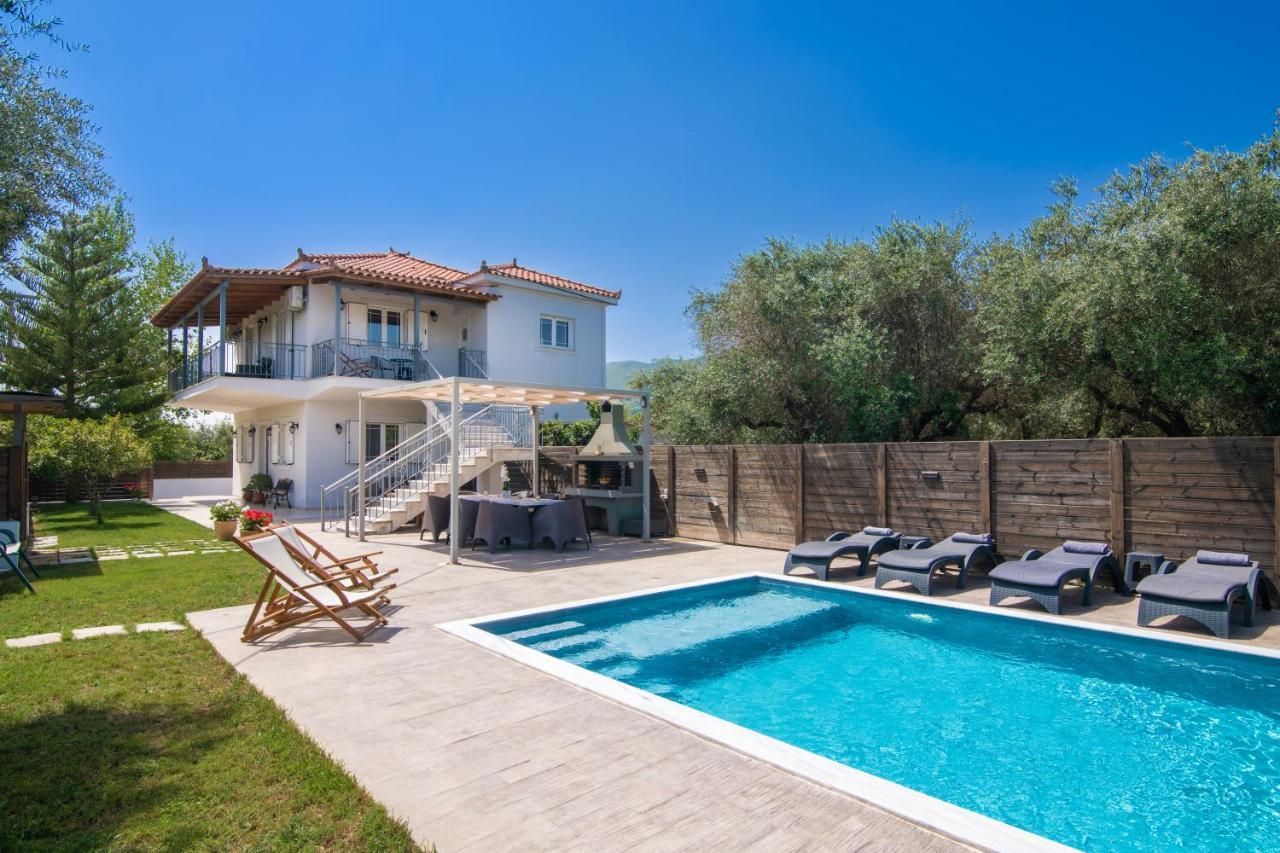 Ruvelis Villa Fiolitis Екстер'єр фото