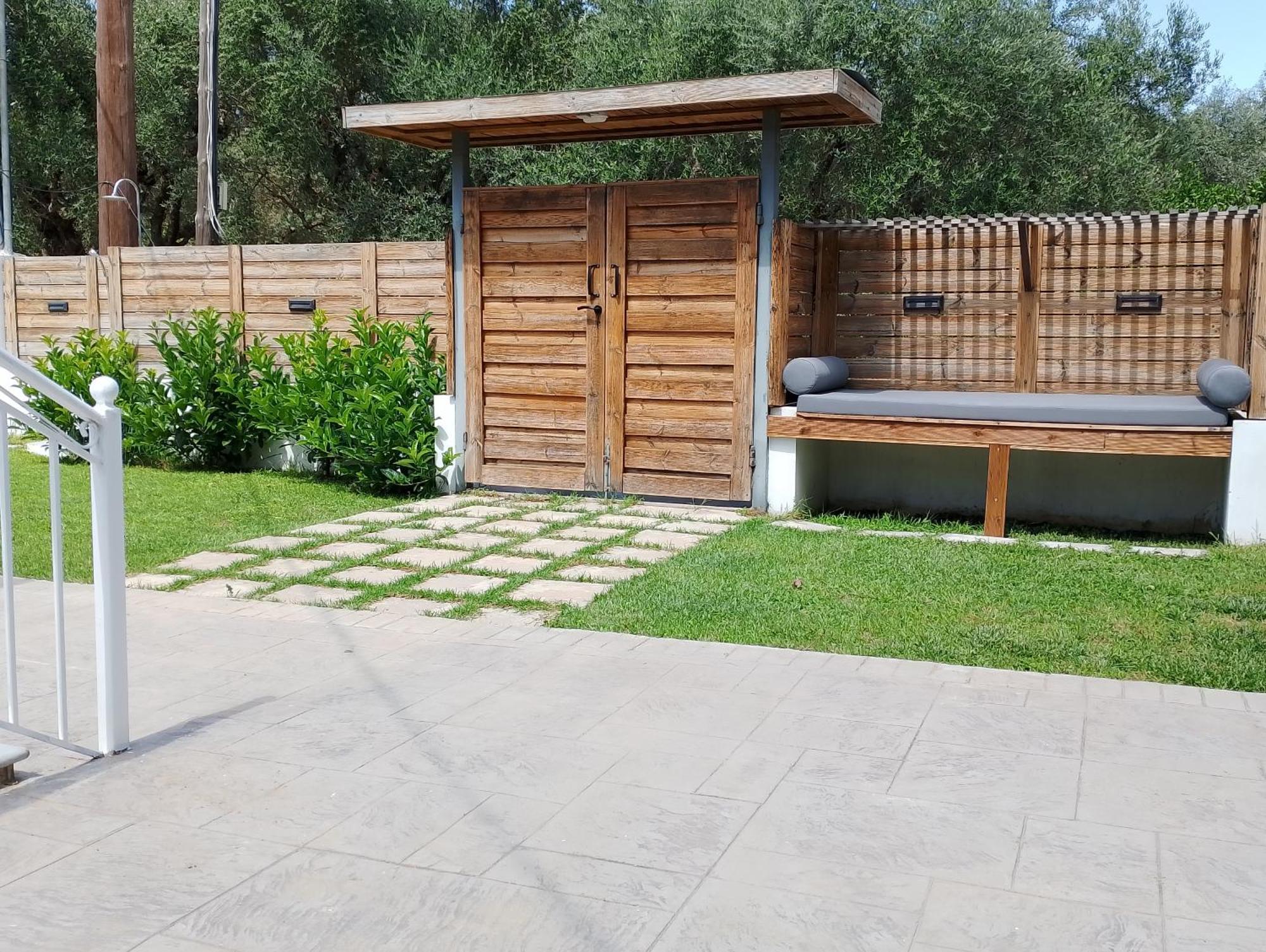 Ruvelis Villa Fiolitis Екстер'єр фото
